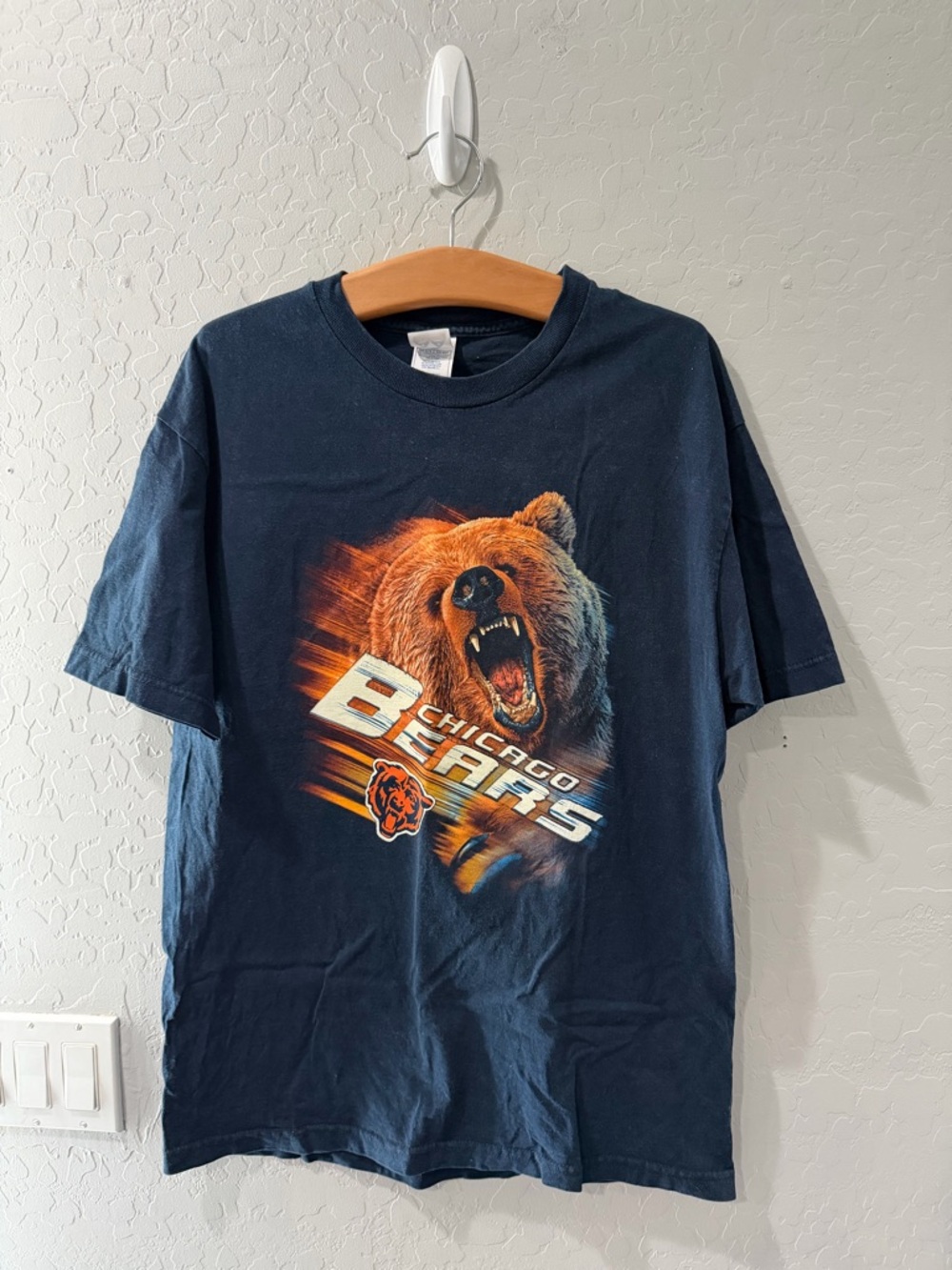 Vintage Y2K Chicago Bears Big Face Logo Shirt Size Large Bin 1